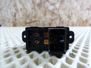 Кнопка стеклоподъемника Kia RIO 2005-2011 (935811G001) — фото 3