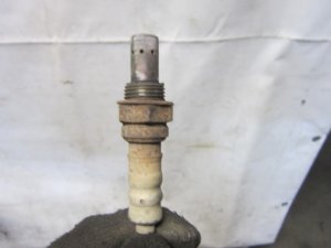 Датчик кислородный/Lambdasonde Ford Mondeo III 2000-2007,3-серия E30 1982-1991,3-серия E36 1991-1998,5-серия E28 1981-1988,5-серия E34 1988-1995,7-серия E32 1986-1994,7-серия E38 1994-2001,8-серия E31 1990-1999,Z3 1995-2003 (1123897) — фото 3