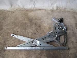 Стеклоподъемник электр. передний правый Toyota Corolla E15 2006-2013,Auris (E15) 2006-2012 (6980112220) — фото 1