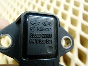 Датчик абсолютного давления Hyundai Getz 2002-2010,Coupe (RD) 1996-2002,Elantra 2000-2006,Matrix 2001-2010,Coupe (GK) 2002-2009,Sonata IV (EF) 1998-2001,Sonata IV (EF)/ Sonata Tagaz 2001-2012,Atos (MX) 1998-2003,Tucson 2004-2010 (3930022600) — фото 4