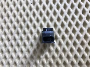 Датчик парковки Audi A3 [8PA] Sportback 2004-2013 Audi A4 [B8] 2007-2015 Audi A5/S5 [8F] Cabrio 2010-2016 Audi A5/S5 [8T] Coupe/Sportback 2007-2016 Audi A6 [C7,4G] 2011-2018 Audi A7 (4G8) 2011-2018 Audi A8 [4H] 2010-2017 Audi Allroad quattro 2012-2019 Audi Q3 (8U) 2012-2018 Audi Q5 [8R] 2008-2017 Audi Q7 [4L] 2005-2015 Audi R8 2007-2015 Audi TT(8J) 2006-2015 Porsche 911 (991) 2012-2019 Porsche Boxster (981) 2012-2016 Porsche Cayenne 2010-2017 Porsche Cayman (981) 2013-2016 Porsche Panamera 2010-2016 (4H0919275) — фото 3