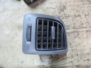Дефлектор воздушный левый Kia Picanto 2004-2011 — фото 1