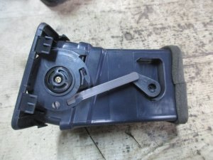 Дефлектор воздушный левый Kia Picanto 2004-2011 — фото 2