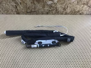 Подушка безопасности боковая шторка Renault Megane III 2009-2016,Fluence 2010-2017 (ПРАВАЯ 985P00022R) — фото 1
