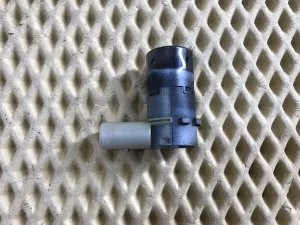 Датчик парковки Audi A2 [8Z0] 2000-2005 Audi A3 (8L1) 1996-2003 Audi A6 [C5] 1997-2004 Audi A8 [4D] 1994-1998 Audi A8 [4D] 1999-2002 Audi Allroad quattro 2000-2005 VW Passat [B5] 2000-2005 (4B0919275A) — фото 2