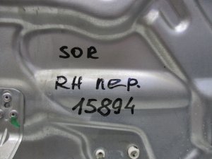 Стеклоподъемник электрический передний правый Kia Sorento (2009-2013) — фото 6
