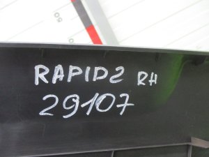 Обшивка центральной стойки Skoda Rapid 2 (2020) — фото 8