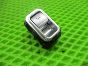 Кнопка стеклоподъемника Chery Tiggo 8 Pro Max (2021-2024) — фото 1