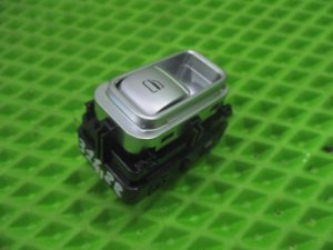 Кнопка стеклоподъемника Chery Tiggo 8 Pro Max (2021-2024) — фото 3