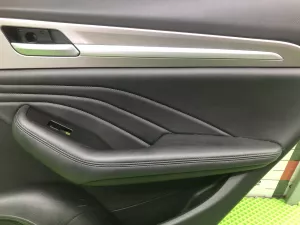Обшивка двери задней правой Haval F7 (2018-2022) — фото 4