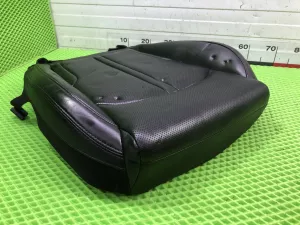 Кузов внутри Kia K5 (2019) — фото 17