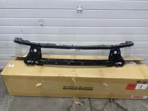 Панель  передняя ОРИГИНАЛ НОВАЯ Toyota Hilux 8 521010k010 — фото 4