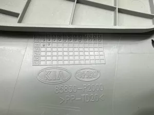 Обшивка центральной стойки Kia Sorento (2020) — фото 5