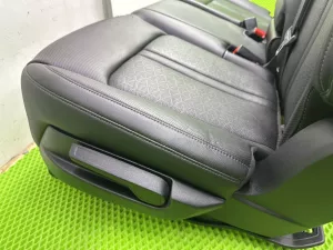 Кузов внутри Kia Sorento (2020) — фото 22