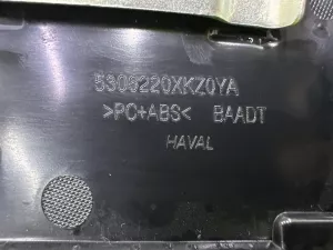 Кузов внутри Haval M6 (2021) — фото 11
