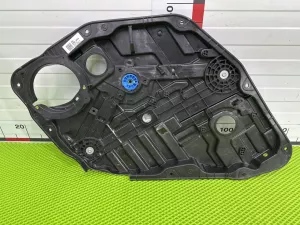 Стеклоподъемник электрический задний правый Hyundai Tucson (2020) — фото 8