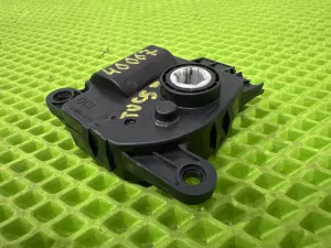 Моторчик заслонки печки Hyundai Tucson (2020) — фото 9