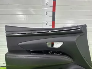 Обшивка двери передней левой Hyundai Tucson (2020) — фото 4