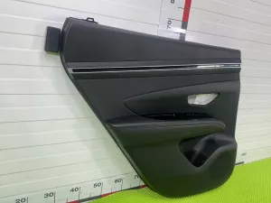Обшивка двери задней левой Hyundai Tucson (2020) — фото 2