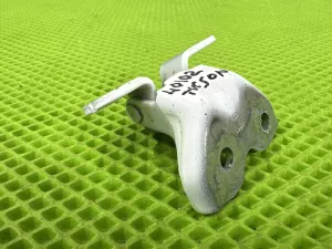 Петля двери передней левой нижняя Hyundai Tucson (2020) — фото 6