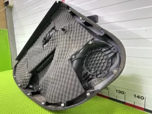 Обшивка двери задней правой Lada Xray (2015) — фото 11