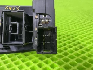 Кнопка корректора фар Lada Xray (2015) — фото 7