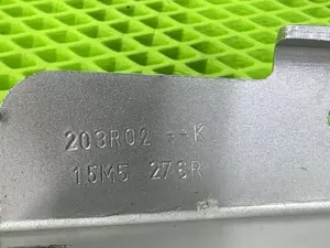 Петля капота левая Lada Xray (2015) — фото 9