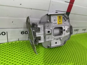 Лючок бензобака Lada Xray (2015) — фото 6