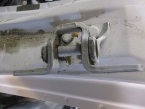 Петля двери задней левой верхняя Mitsubishi ASX (2010-2013) — фото 4