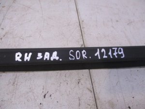 Уплотнитель стекла двери задней правой Kia Sorento (2009-2013) — фото 4