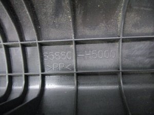 Накладка порога передняя правая Hyundai Solaris (2017-2020) — фото 8