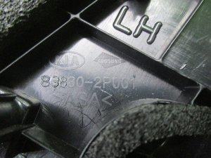 Накладка двери задней левой Kia Sorento (2009-2013) — фото 6