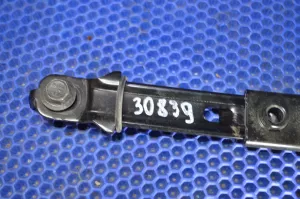 Механизм регулировки ремня безопасности Kia Ceed ED 2007-2012 — фото 4
