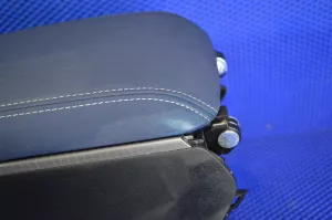 Консоль центральная с подлокотником Geely Emgrand SS11 — фото 14
