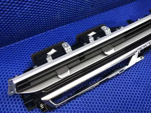 Накладка торпедо центральная правая Geely Emgrand SS11 — фото 4