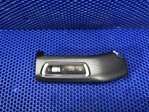 Блок кнопок корректор фар, открытия багажника, подогрев лобового стекла Geely Emgrand SS11 — фото 1