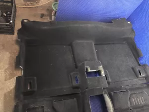 Ковер салона Geely Preface — фото 10