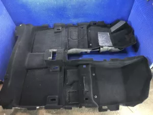Ковер салона Geely Preface — фото 1