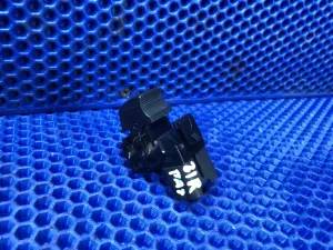 Кнопка стеклоподъемника 4N15 Mitsubishi Pajero Sport 3  — фото 3