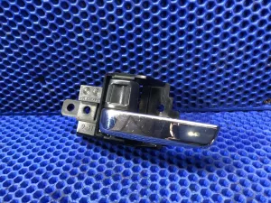 Ручка двери внутренняя левая 4N15 Mitsubishi Pajero Sport 3  — фото 1