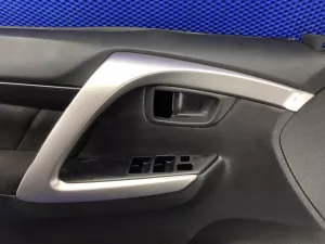 Обшивка двери передняя левая 4N15 Mitsubishi Pajero Sport 3  — фото 6