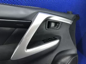 Обшивка двери передняя левая 4N15 Mitsubishi Pajero Sport 3  — фото 8