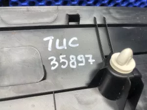 Обшивка двери багажника Hyundai Tucson 4 NX4 — фото 7