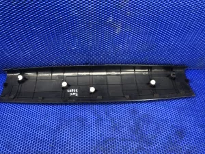 Обшивка двери багажника Hyundai Tucson 4 NX4 — фото 4