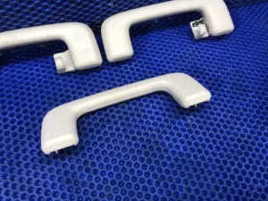Ручка потолочная комплект Mitsubishi Pajero Sport 3  — фото 3