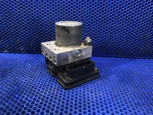 Блок ABS 4N15 Mitsubishi Pajero Sport 3  — фото 9