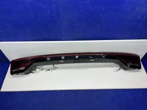 Фонарь крышки багажника Geely Emgrand SS11 — фото 33