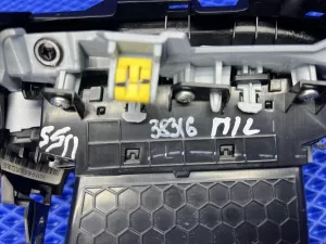 Дефлектор воздушный левый Geely Emgrand SS11 — фото 13