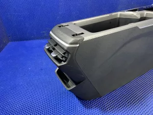 Консоль центральная Geely Emgrand SS11 — фото 21