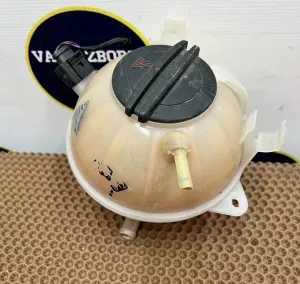 Бачок расширительный vag 1k0121407a — фото 1